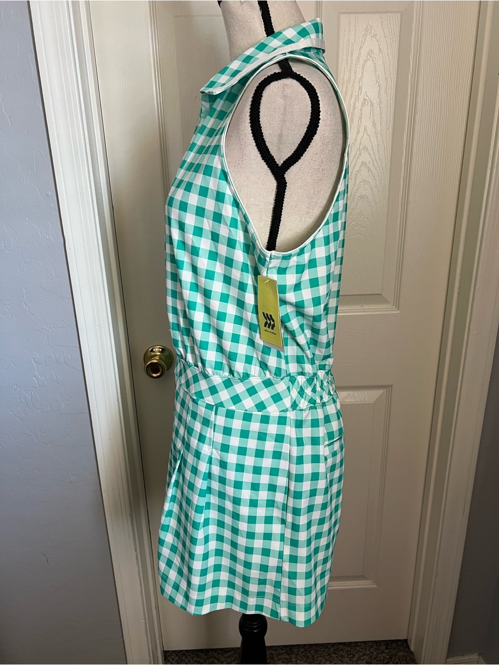 All in Motion Green & White Gingham Sleeveless Collared Active Romper - Picture 4 of 8
